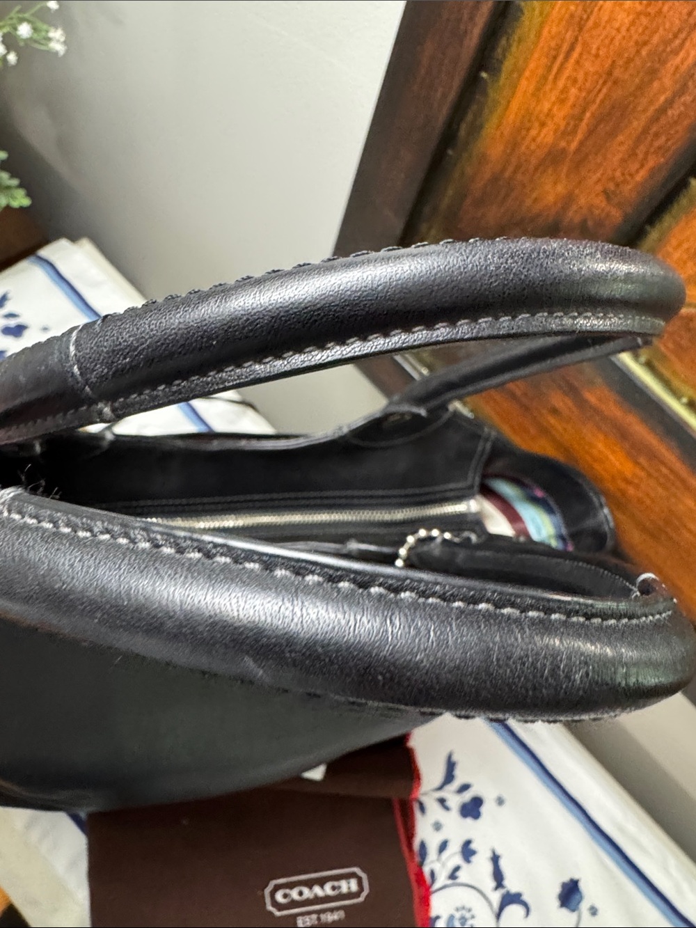 Coach Legacy Bleeker Black Leather Tote with Coach Tag - Picture 4 of 13